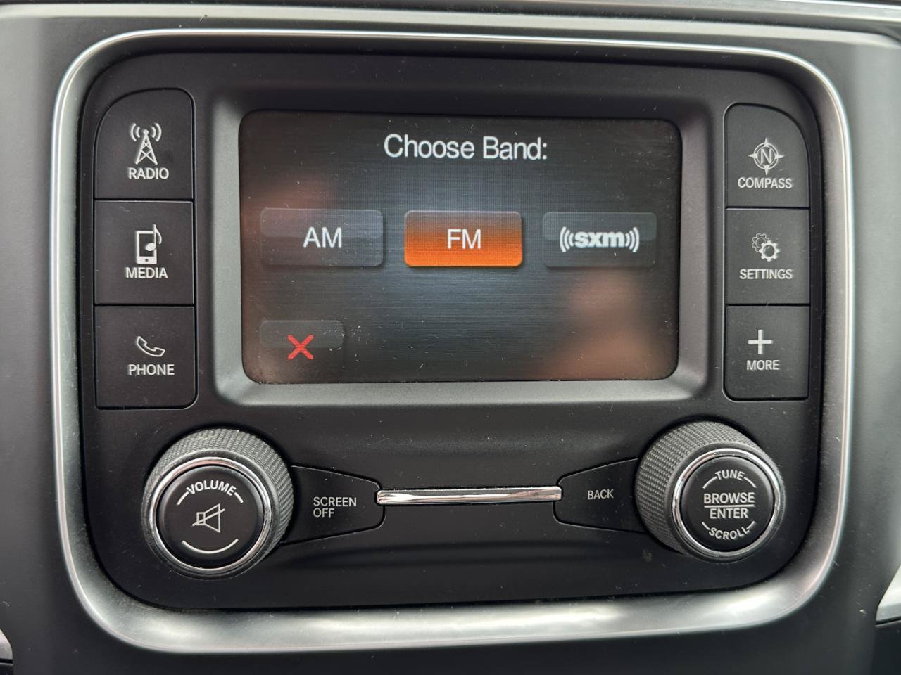 Used 2020 RAM 1500 Classic SLT AWD/4WD image 66