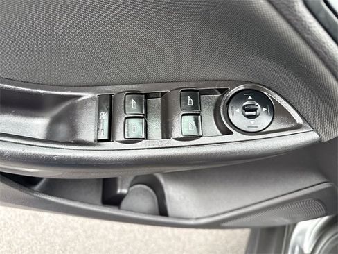 Used 2015 Ford Focus SE image 15