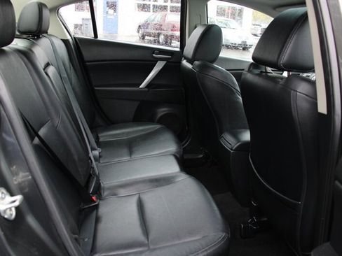 Used 2013 MAZDA MAZDA3 i Grand Touring image 6