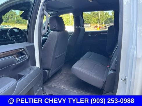 Used 2023 Chevrolet Silverado 1500 LT AWD/4WD image 19