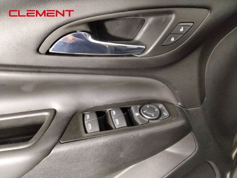 Used 2023 Chevrolet Equinox LT FWD image 21