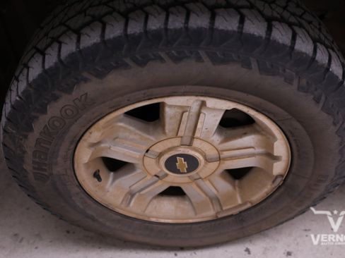 Used 2011 Chevrolet Silverado 1500 LTZ w/ Z71 Appearance Package image 10