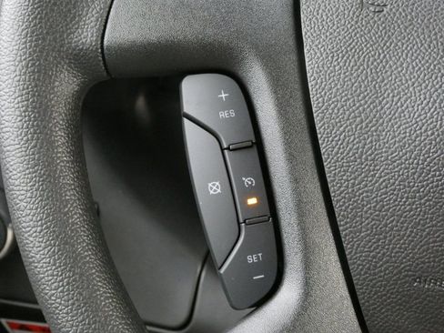 New 2025 GMC Savana 3500 w/ Power Convenience Package RWD image 8