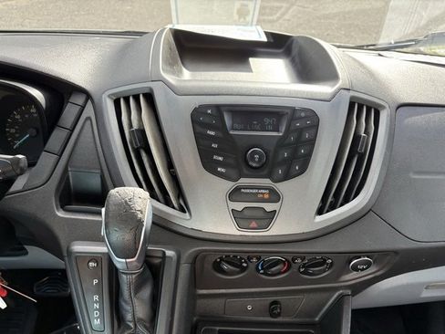 Used 2018 Ford Transit 250 138 image 16
