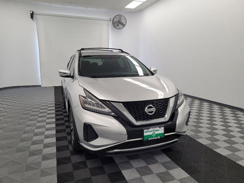 Used 2019 Nissan Murano SV FWD image 14