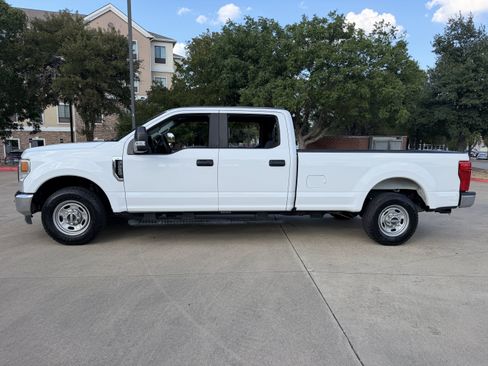 Used 2020 Ford F250 XL w/ Power Equipment Group RWD image 4
