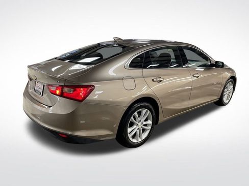 Used 2018 Chevrolet Malibu LT image 5