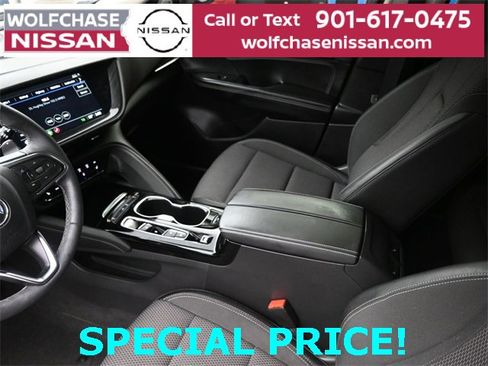 Used 2023 Buick Envision Preferred image 16