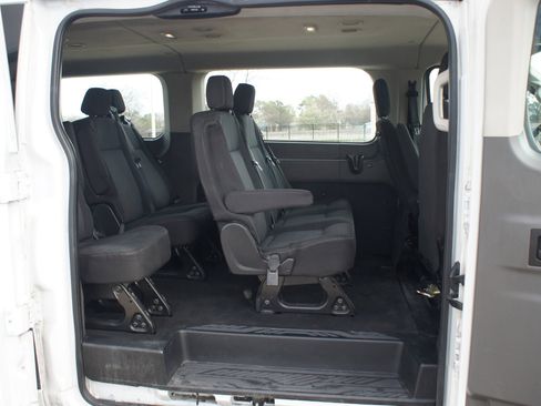 Used 2021 Ford Transit 350 XLT image 17