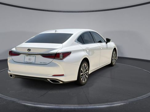 Used 2023 Lexus ES 350 w/ Accessory Package (Z2) FWD image 11