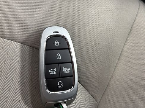 Used 2023 Hyundai Sonata SEL w/ Convenience Package FWD image 21