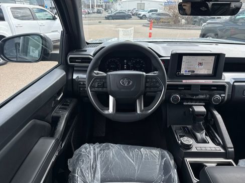 New 2026 Toyota Tacoma TRD Off-Road AWD/4WD image 12