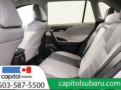 Used 2022 Toyota RAV4 XLE Premium AWD/4WD image 30