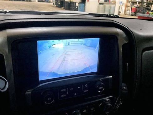Used 2018 Chevrolet Silverado 1500 LTZ Z71 w/ LTZ Plus Package AWD/4WD image 20