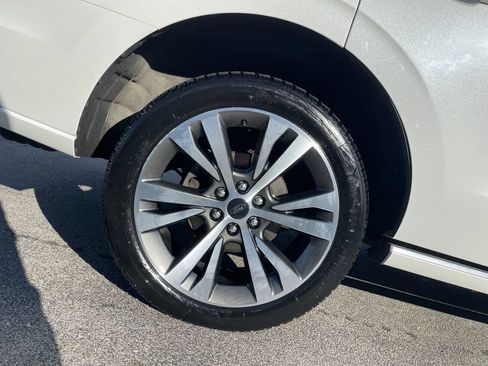 Used 2021 Ford Expedition Platinum AWD/4WD image 12