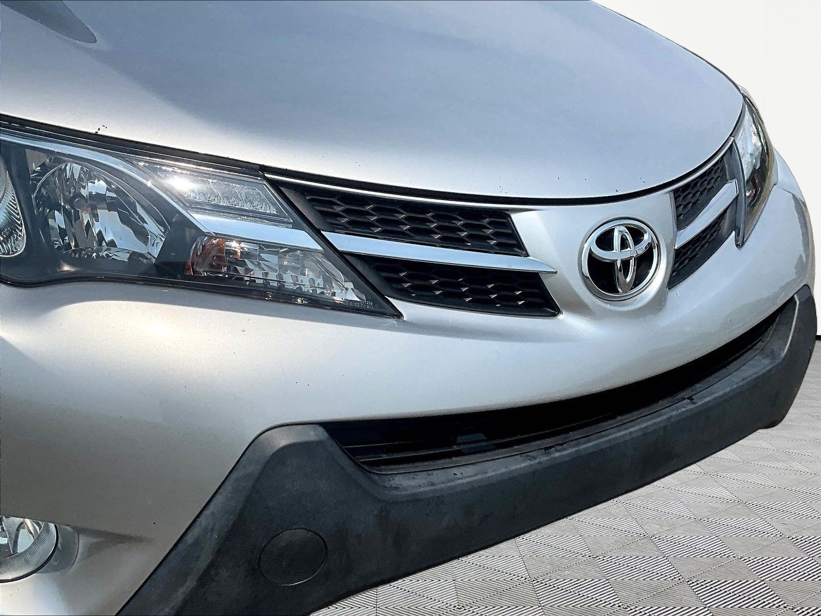 Used 2014 Toyota RAV4 XLE FWD image 32