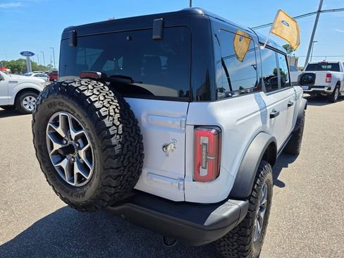 Certified 2025 Ford Bronco Badlands AWD/4WD image 8