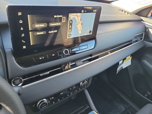 New 2026 Mitsubishi Outlander SE FWD image 29