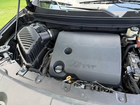 Used 2019 Chevrolet Traverse LT FWD image 37
