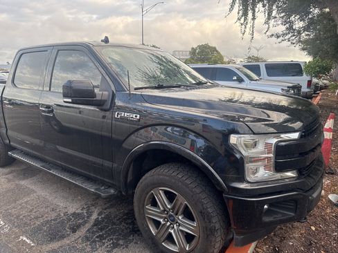 Used 2018 Ford F150 Lariat w/ Equipment Group 502A Luxury image 5