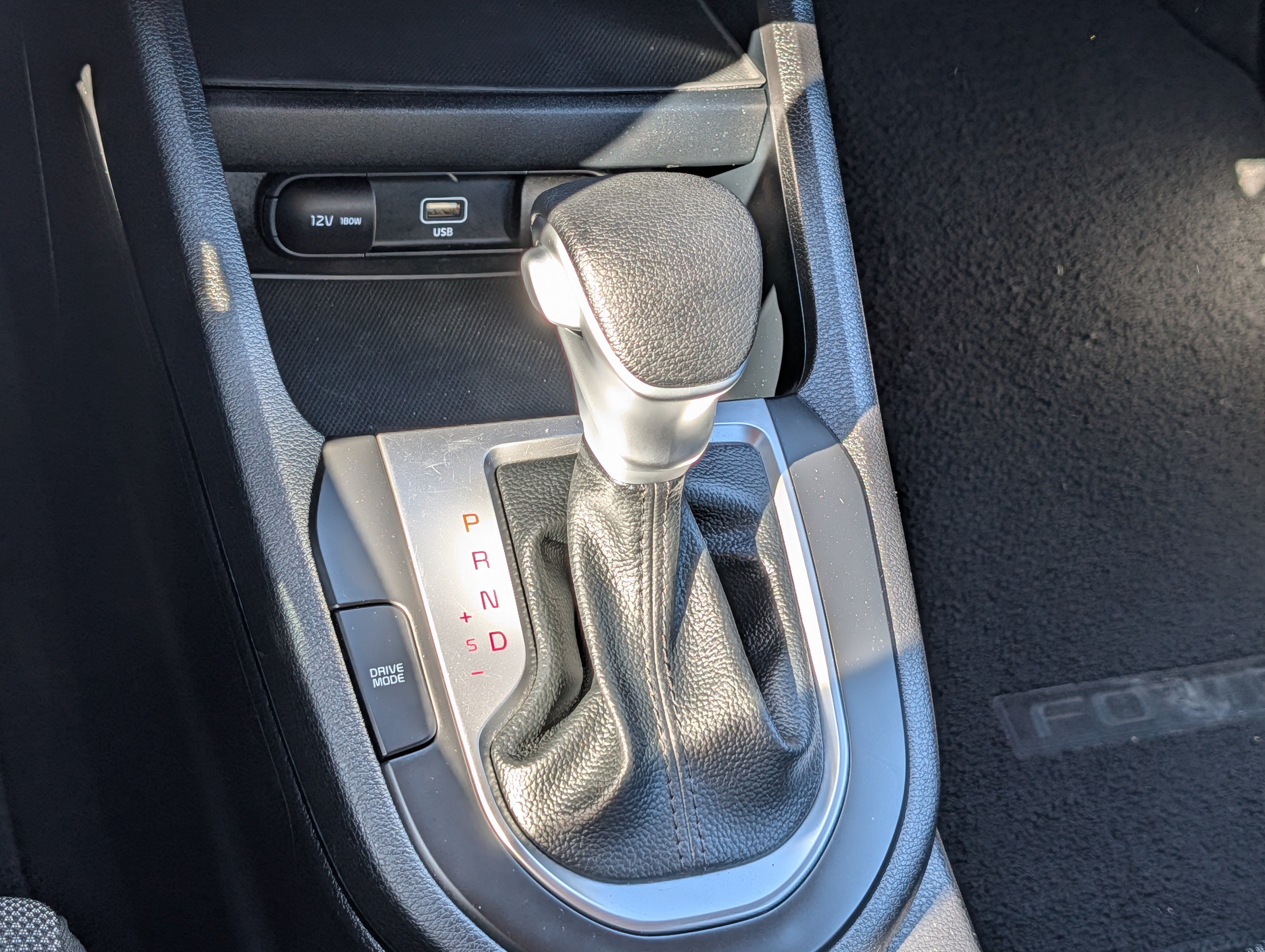 Certified 2024 Kia Forte LXS w/ LXS Technology Package FWD image 24