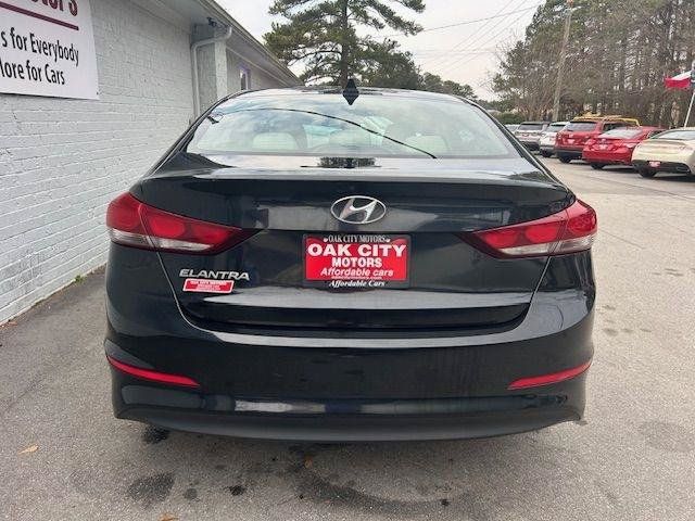 Used 2017 Hyundai Elantra SE FWD image 7
