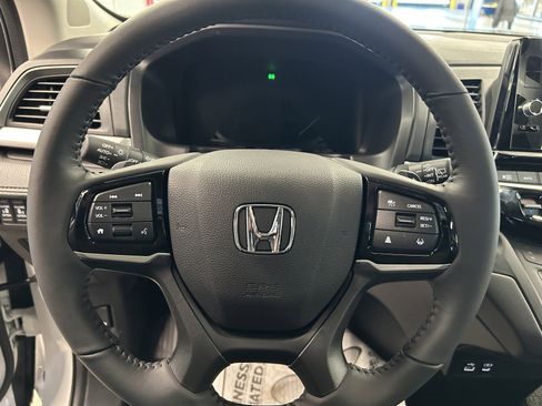 New 2026 Honda Odyssey EX-L image 14