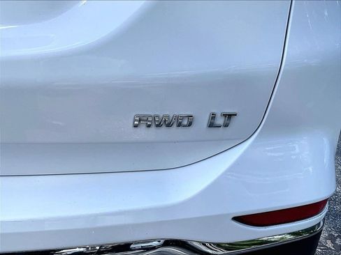 Used 2021 Chevrolet Equinox LT AWD/4WD image 29