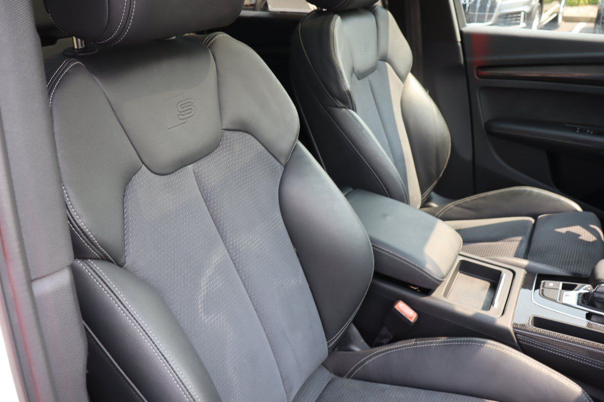Used 2022 Audi SQ5 Premium Plus w/ Premium Plus Package AWD/4WD image 19