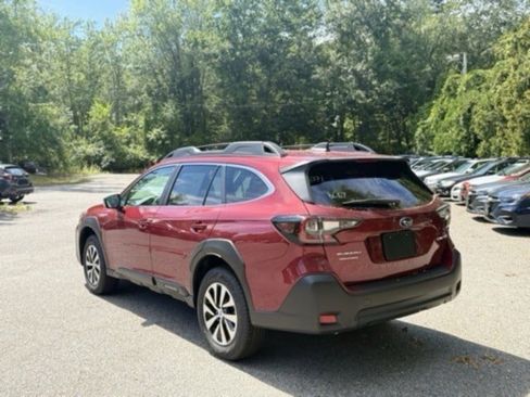 New 2025 Subaru Outback Premium image 8