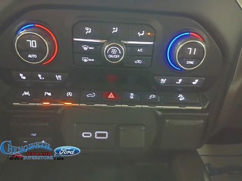 Used 2019 Chevrolet Silverado 1500 LTZ w/ LTZ Premium Package image 14