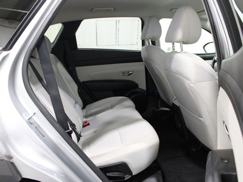Used 2025 Hyundai Tucson SEL FWD image 23