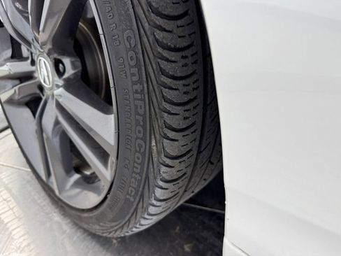 Used 2024 Acura Integra A-Spec image 11