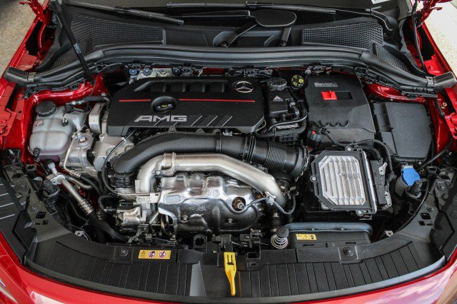 Used 2025 Mercedes-Benz GLA 35 AMG 4MATIC image 26