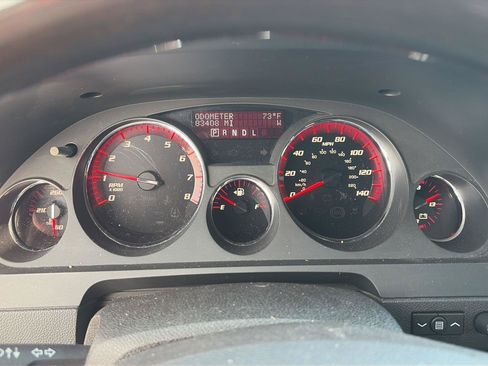 Used 2012 GMC Acadia Denali FWD image 25