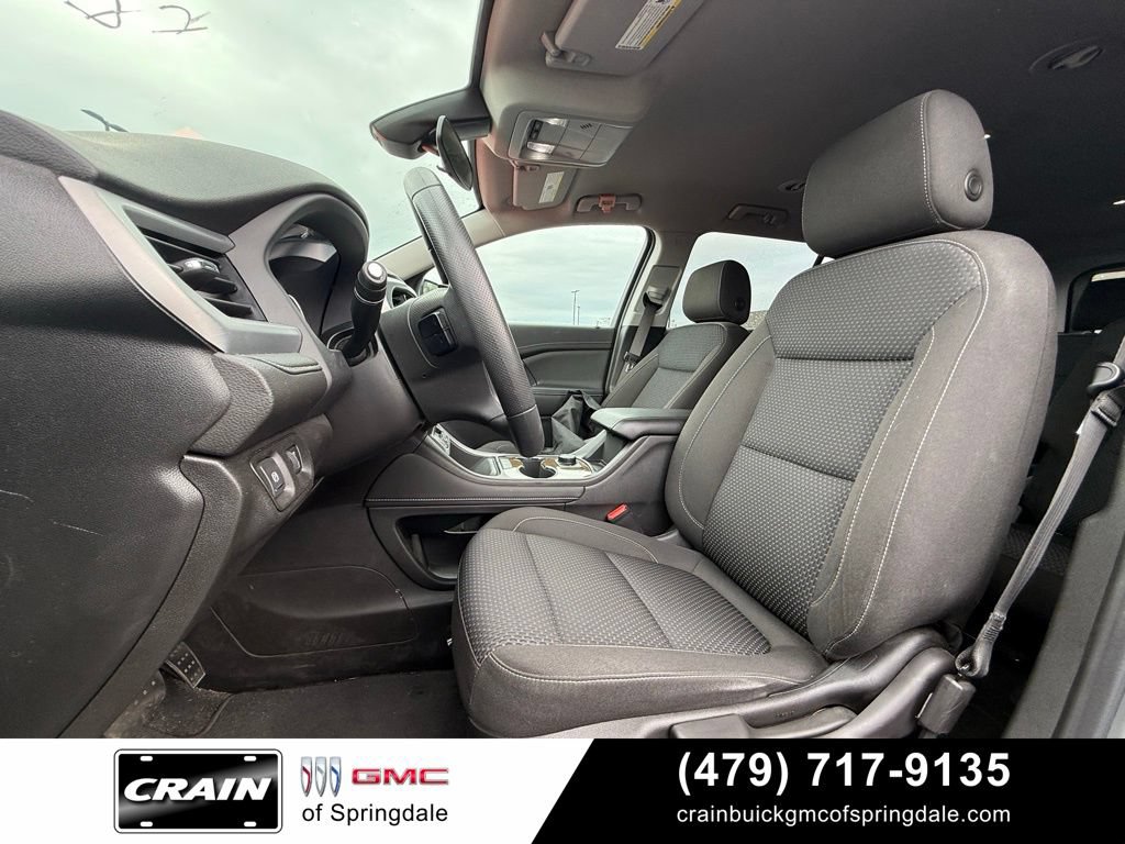Used 2023 GMC Acadia SLE FWD image 20