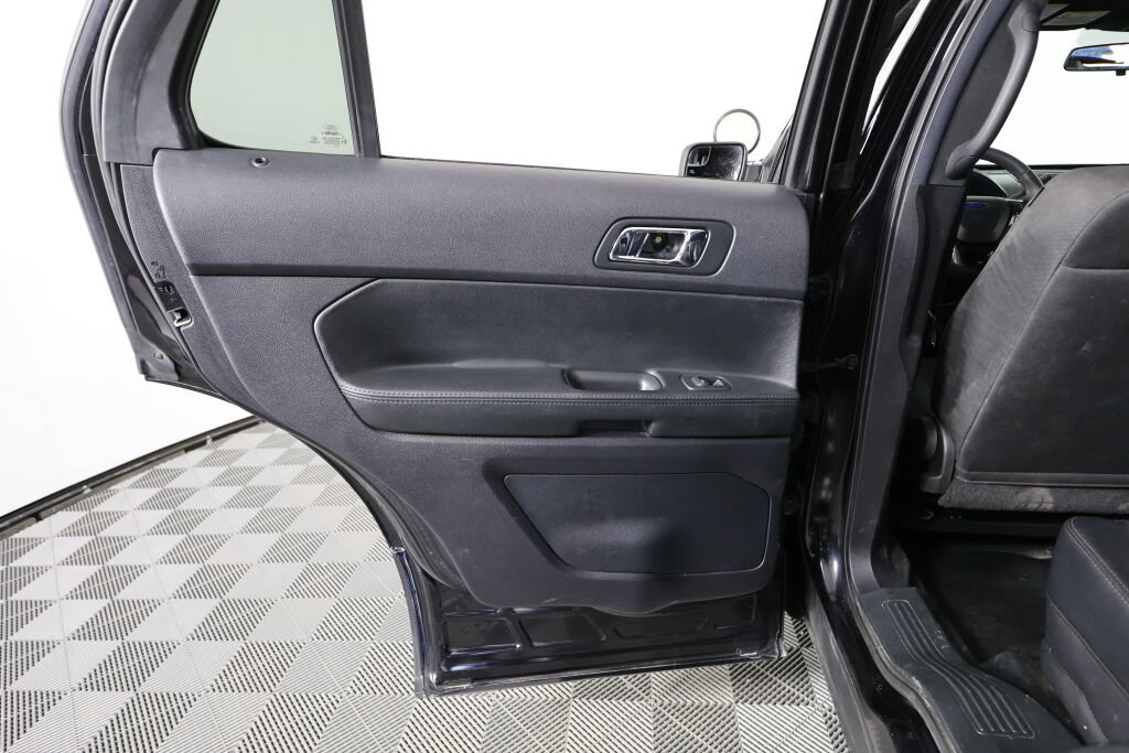 Used 2019 Ford Explorer 4WD Police Interceptor image 16