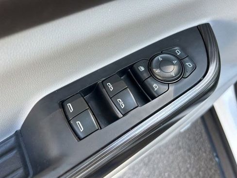 Used 2022 GMC Acadia SLT w/ Preferred Package AWD/4WD image 12