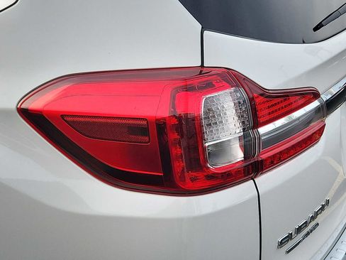 Used 2020 Subaru Ascent Limited w/ Technology Package AWD/4WD image 9