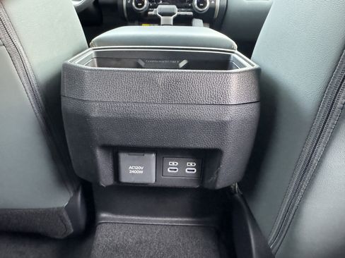 New 2026 Toyota Tacoma 4x4 Double Cab Hybrid image 7