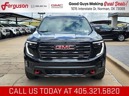 New 2026 GMC Acadia AT4 w/ Luxury Package AWD/4WD image 9
