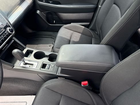 Used 2019 Subaru Legacy 2.5i Premium AWD/4WD image 19