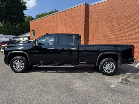 Used 2020 Chevrolet Silverado 3500 High Country w/ Z71 Off-Road Package image 2