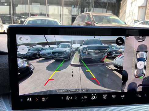 Used 2025 Ford Explorer ST-Line w/ ST-Line Street Pack image 28