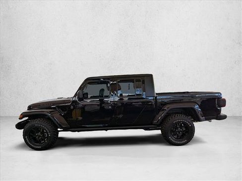New 2026 Jeep Gladiator Sport AWD/4WD image 4