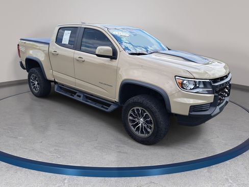 Used 2022 Chevrolet Colorado ZR2 AWD/4WD image 3