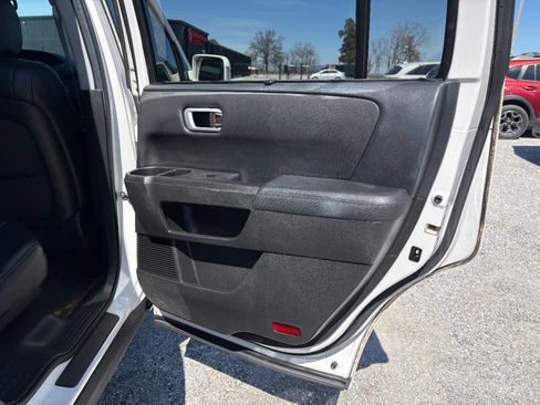Used 2013 Honda Pilot Touring image 22