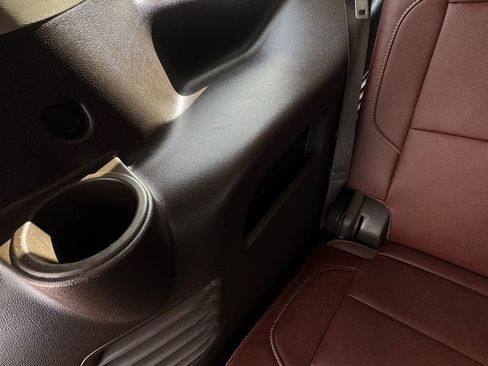Used 2019 Chevrolet Tahoe Premier AWD/4WD image 29