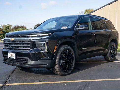 New 2026 Chevrolet Traverse LT image 4