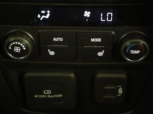 Used 2024 Buick Enclave Premium image 48